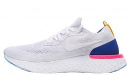 nike epic react triple white