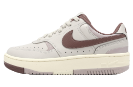 Nike Gamma Force WMNS Light Bone / Platinum Violet