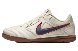 Nike Gato Pale Ivory / University Red