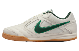 Nike Gato Sail / Stadium Green
