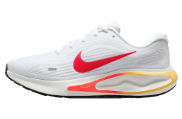 Nike Journey Run White / Spruce Aura
