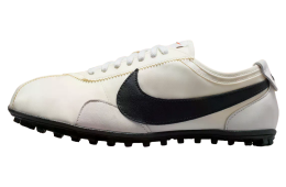 Nike Moon Soft Pearl / Black