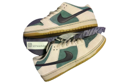 Nike SB Dunk Low Mineral Slate / Dark Raisin