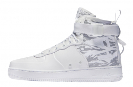 Nike Special Field Air Force 1 Mid Winter Camo