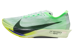 Nike Streakfly 2 Barely Green / Volt Ice