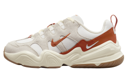 Nike Tech Hera WMNS Sail / Light Orewood Brown
