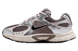 Nike V5 Rnr GS Cave Stone / College Grey
