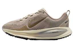 Nike Vomero 18 GS Cream Ii / Coconut Milk