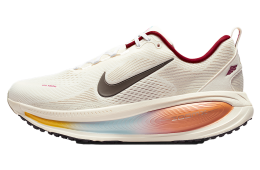 Nike Vomero 18 White / Phantom