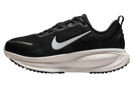 Nike Vomero 18 WMNS Black / Coconut Milk (Extra Wide)