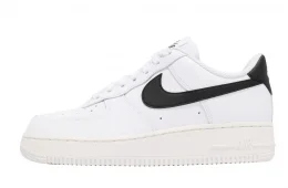 Nike WMNS Air Force 1 07 White Black Sail