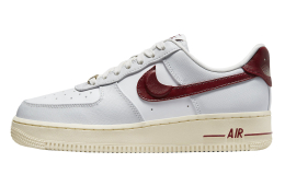 Nike WMNS Air Force 1 Low Photon Dust Team Red