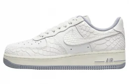 Nike WMNS Air Force 1 Low Summit White Wolf Grey
