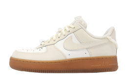 Nike Wmns Air Force 1 LX Sail White / Rubber Medium Brown