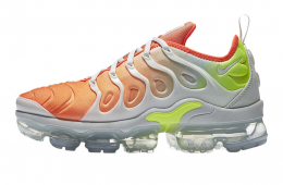 vapormax plus phantom orange