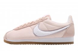 Nike WMNS Classic Cortez Premium Guava Ice White
