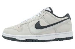 Nike Wmns Dunk Low SE White / Photon Dust