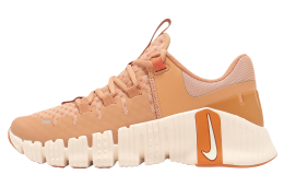 Nike Wmns Free Metcon 5 Amber Brown / Campfire Orange