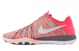 Nike WMNS Free TR 6 AMP Racer Pink