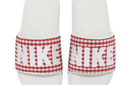 Nike Wmns Offcourt Slide PRNT Mystic Red / White