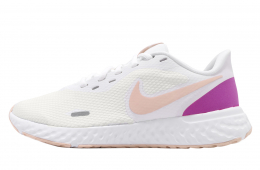 Nike WMNS Revolution 5 Summit White Washed Coral