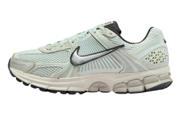 Nike WMNS Zoom Vomero 5 Light Silver