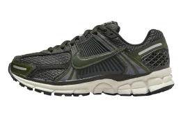 Nike WMNS Zoom Vomero 5 Sequoia