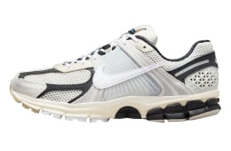 Nike Zoom Vomero 5 Supersonic