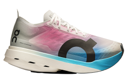 On Cloudboom Strike WMNS White / Horizon