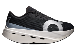 On Cloudboom Volt WMNS White / Black