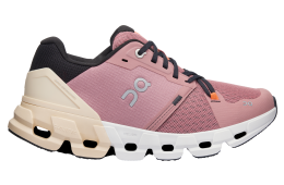 On Cloudflyer 4 WMNS Dustrose / Sand