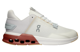 On Cloudnova Flux Undyed / White