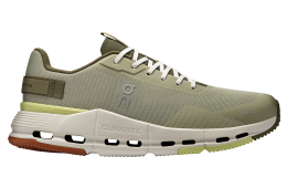 On Cloudnova Form 2 Chalk / Ivory