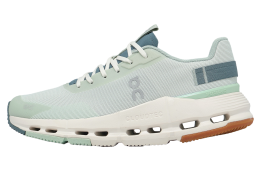 On Cloudnova Form 2 WMNS Iceberg / Creek