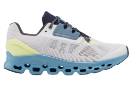 On Cloudstratus Frost / Niagara