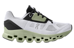 On Cloudstratus WMNS White / Black