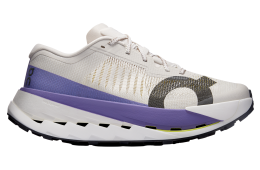 On Cloudultra Pro Pearl / Juniper