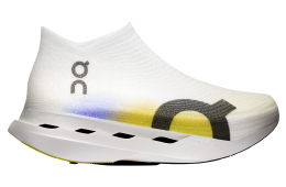 On Lightspray Cloudboom Strike WMNS Bloom / Lime