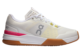 On The Roger Advantage Pro WMNS Ivory / Pink