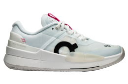 On The Roger Pro 2 WMNS Arctic / Pink