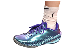 Paige Bueckers X Nike GT Cut 4