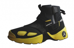 SoleFly x Jordan Trunner LX High